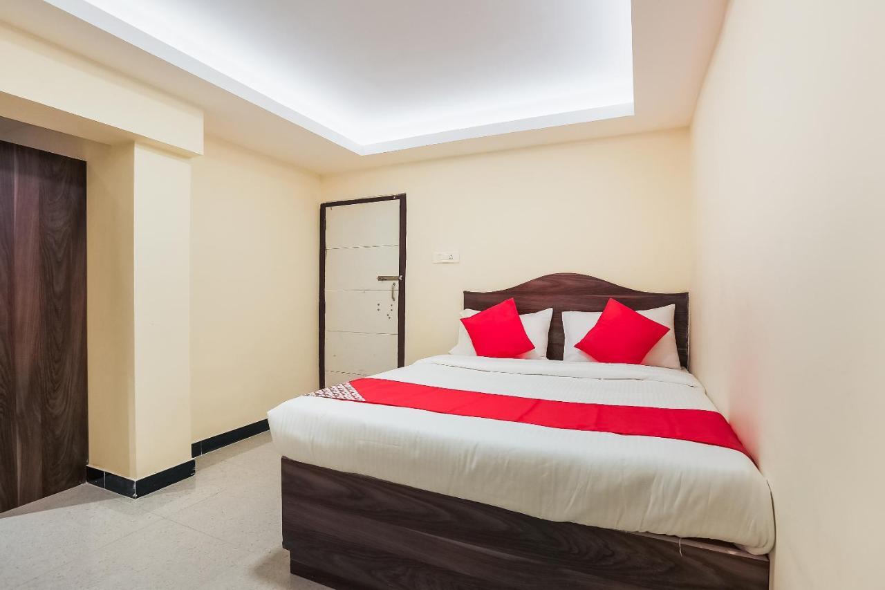 Oyo 36500 Sri Krishna Inn Udagamandalam Exterior photo