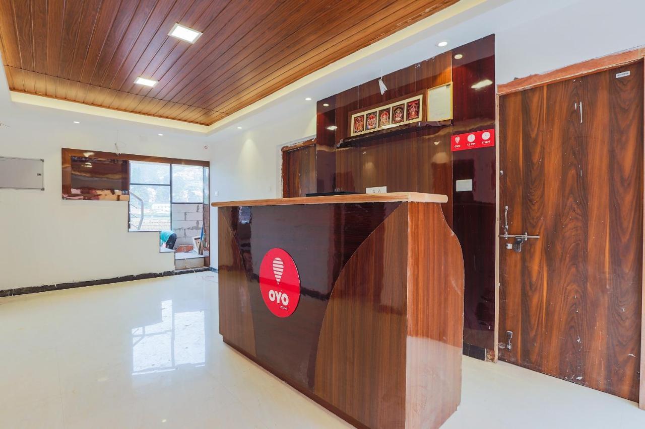 Oyo 36500 Sri Krishna Inn Udagamandalam Exterior photo