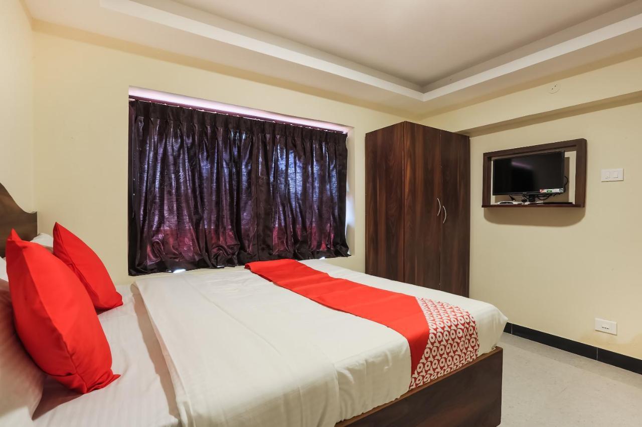 Oyo 36500 Sri Krishna Inn Udagamandalam Exterior photo